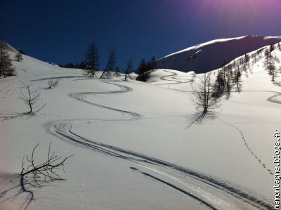 superbe neige en versant italien